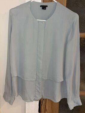 Theory 100% SILK Blouse Light Blue/Gray Size Medium Layered